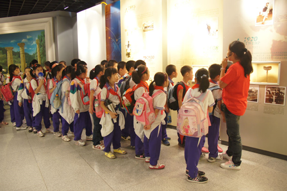 说明: http://news.tjfsu.edu.cn/uploadpic/1344829500536.jpg